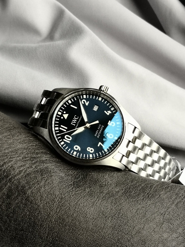 アイ・ダブリュー・シー内部構造